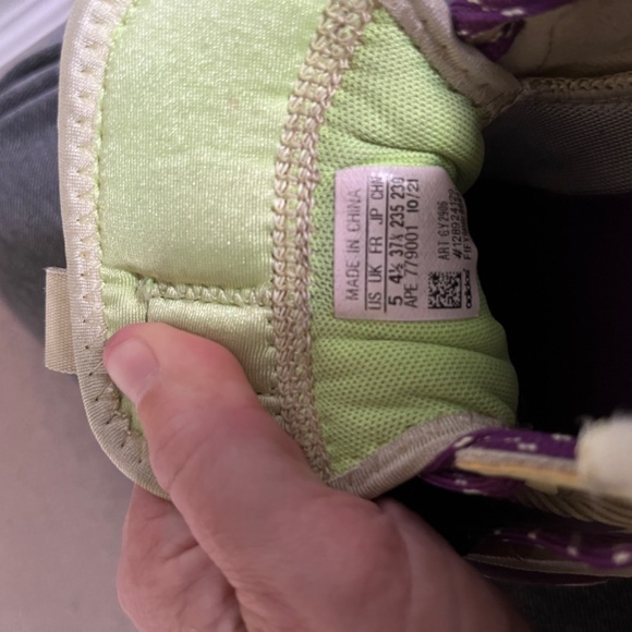 Adidas Dame - Picture 6 of 7